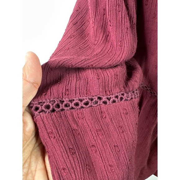 Arizona Jean Co. Floral Embroidered V-Neck Long Sleeve Top - Picture 5 of 11